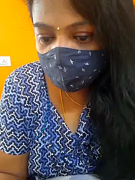 Snapshot of kanikasree chatting on October 9, 2025, 8:23 am kanikasree online show from October 9, 2025, 8:23 am