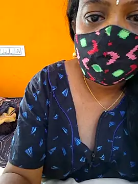 Snapshot of kanikasree chatting on June 10, 2026, 5:18 am kanikasree online show from June 10, 2026, 5:18 am
