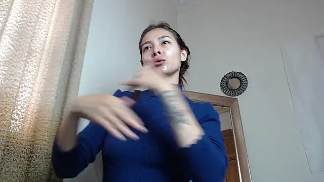 Aleska Miami online show from September 19, 2025, 2:07 pm