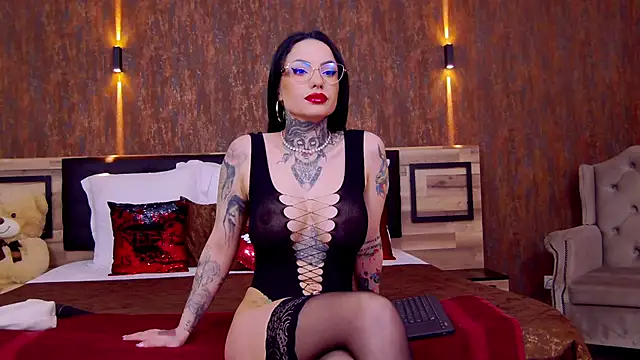 NataliaCristal online show from February 5, 2025, 6:35 am