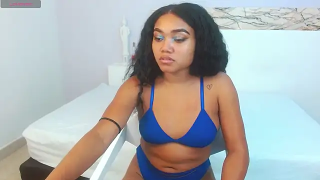 JasmineRose7 online show from February 22, 2025, 7:34 am