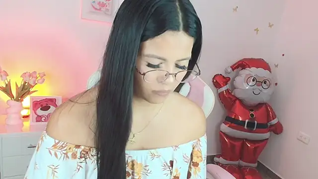 sweet dania  online show from February 28, 2026, 10:11 pm