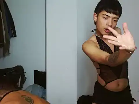 Snapshot of boysLittle chatting on January 9, 2025, 12:35 am boysLittle online show from January 9, 2025, 12:35 am