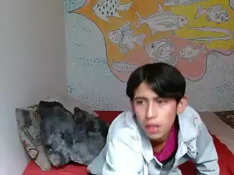 Snapshot of boysLittle chatting on January 26, 2025, 12:01 pm boysLittle online show from January 26, 2025, 12:01 pm