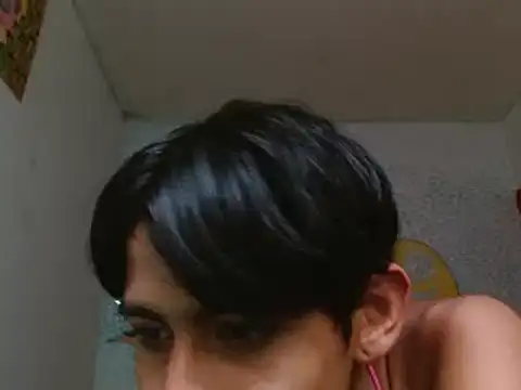 Snapshot of boysLittle chatting on January 27, 2025, 12:16 pm boysLittle online show from January 27, 2025, 12:16 pm