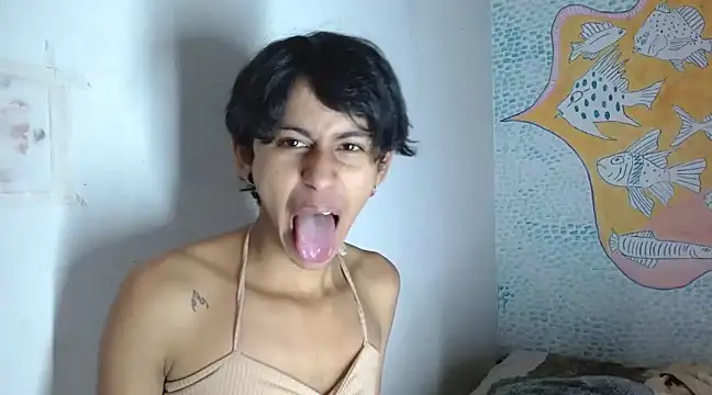 Snapshot of boysLittle chatting on February 23, 2025, 12:16 pm boysLittle online show from February 23, 2025, 12:16 pm