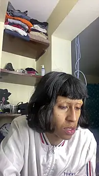 Snapshot of boysLittle chatting on November 15, 2025, 11:54 pm boysLittle online show from November 15, 2025, 11:54 pm