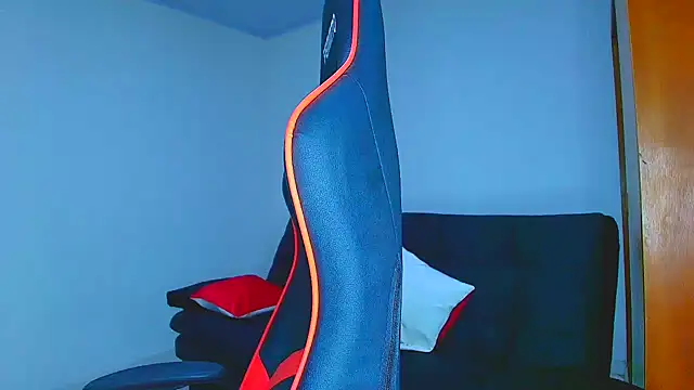 Rousse violett online show from December 16, 2025, 3:11 am