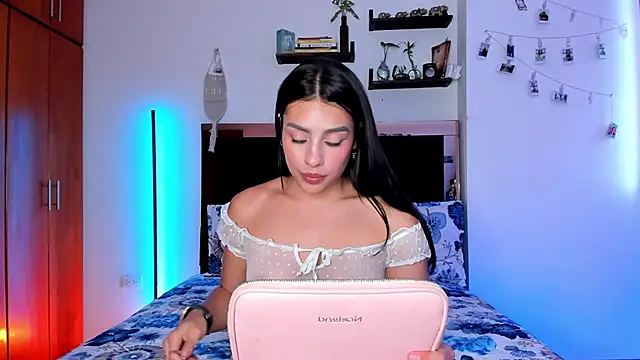 Carorosse online show from March 19, 2025, 10:20 pm