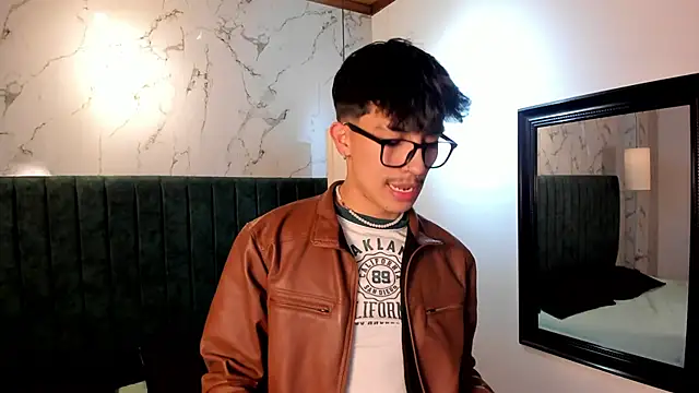 tim  fox online show from September 17, 2025, 12:29 pm