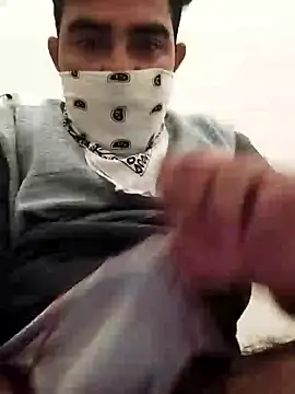 13lusty online show from January 13, 2025, 7:54 am