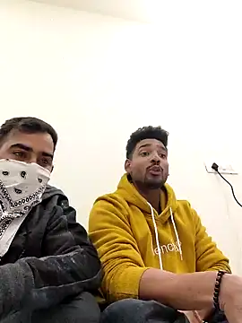 13lusty online show from January 30, 2025, 5:41 am