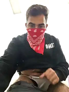 13lusty online show from February 4, 2025, 9:49 am