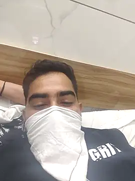 13lusty online show from February 28, 2025, 3:15 pm