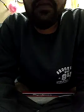 13lusty online show from March 11, 2025, 12:28 pm