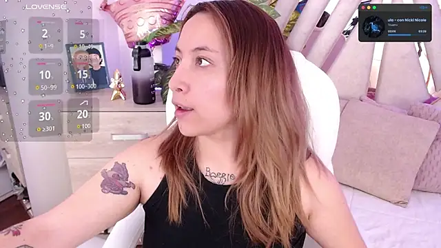 NyxAndria 1 online show from September 30, 2025, 8:58 pm