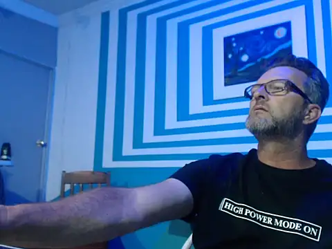 itsmeyes69 online show from February 7, 2025, 9:26 pm