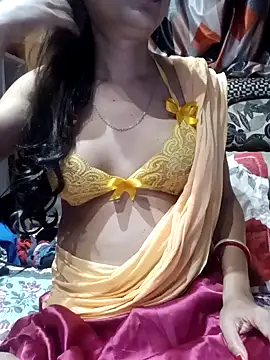 SANA-LEONI online show from January 25, 2025, 2:36 pm