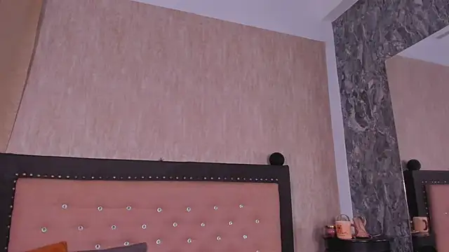 StefanyRousse online show from April 22, 2026, 12:07 pm