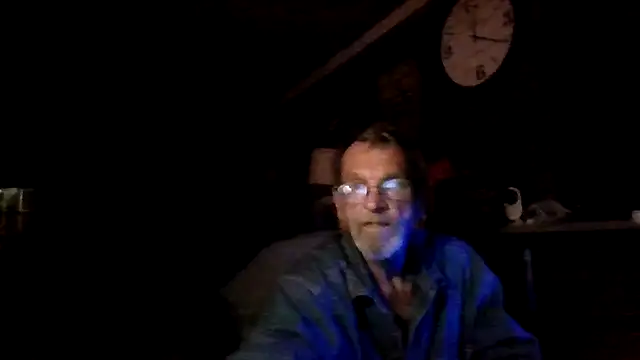 Snapshot of Aldick68 chatting on May 3, 2026, 5:24 am Aldick68 online show from May 3, 2026, 5:24 am