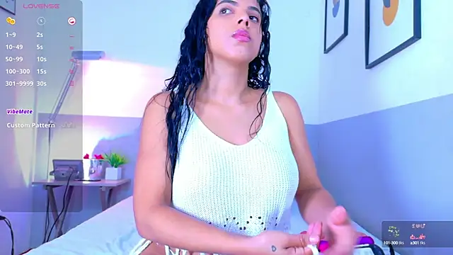 hotiergirl online show from September 27, 2025, 12:21 pm