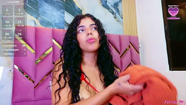 hotiergirl online show from July 28, 2026, 3:21 pm