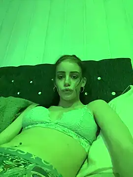 VioletxBlue online show from January 12, 2025, 11:15 pm