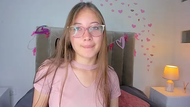 Dahlia Rousse online show from March 15, 2025, 7:59 pm