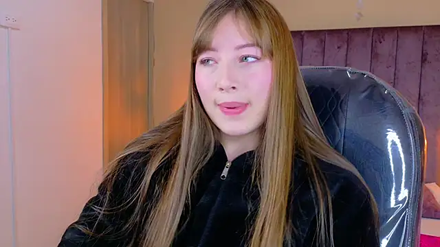 Dahlia Rousse online show from January 15, 2026, 10:35 pm