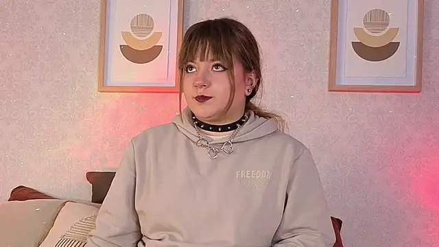 Veronica simons online show from October 10, 2025, 9:03 pm