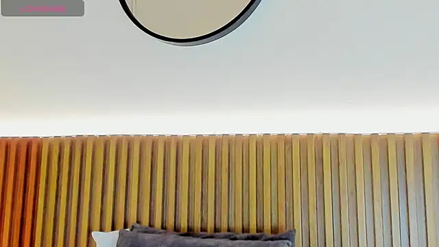 alliss ginger  online show from February 18, 2025, 2:49 am