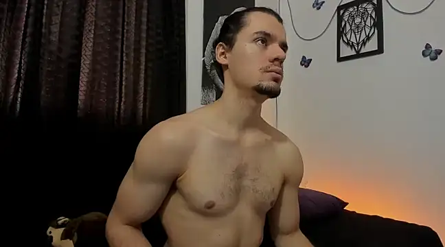 maxi styles online show from March 20, 2025, 5:58 pm