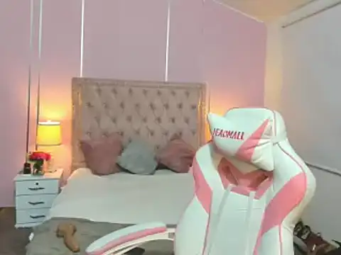 NoaLuxury online show from March 18, 2025, 4:26 am