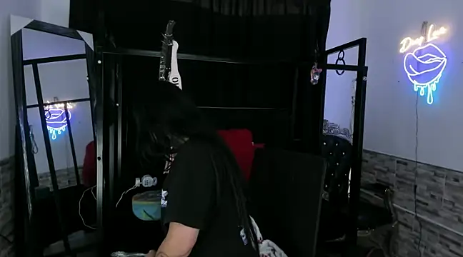 amyswallow7 online show from January 25, 2025, 4:57 pm