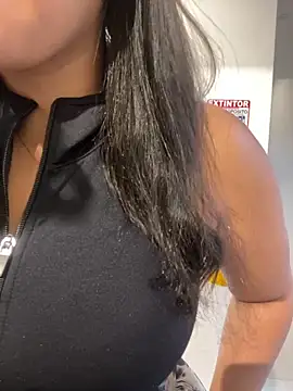 AlynAllen online show from November 2, 2025, 12:07 pm