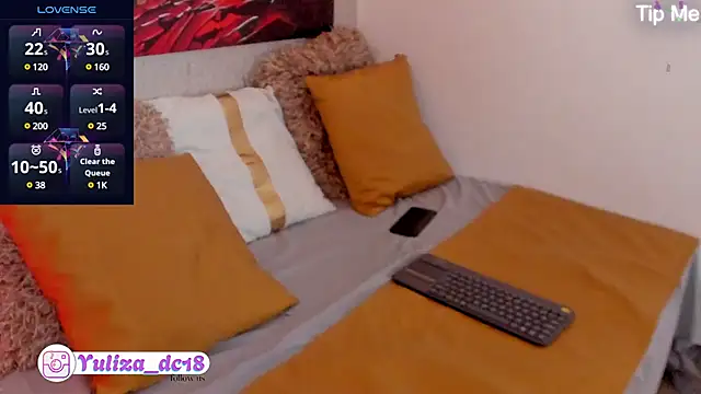 Luxury Woman online show from March 18, 2025, 8:26 pm