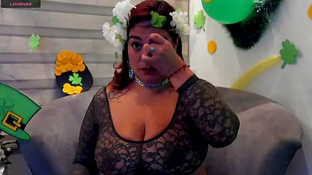 Elise-Leyton online show from March 22, 2025, 2:14 pm