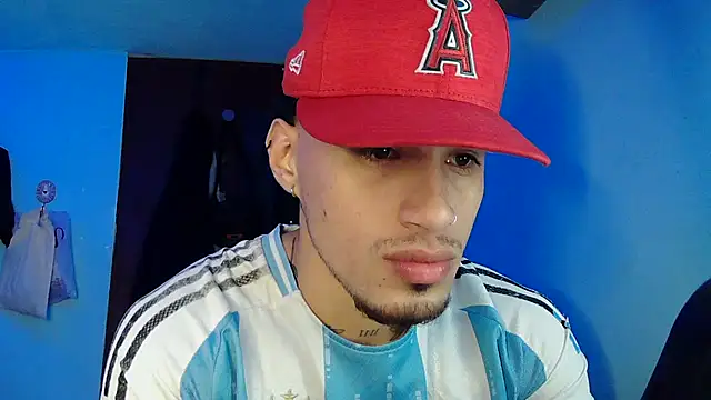 Neymar jr11-collinss online show from December 3, 2025, 3:43 pm