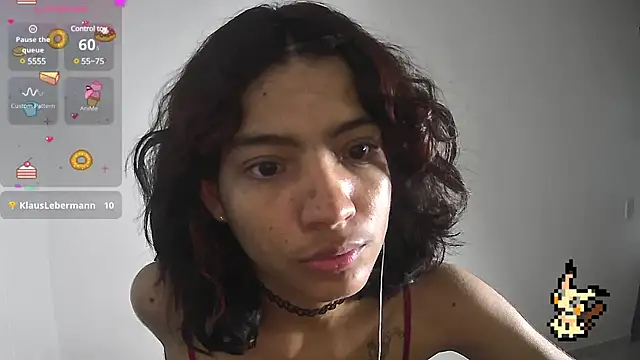 Lovelyamyy online show from March 8, 2025, 8:22 am