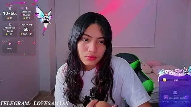 Lovelyamyy online show from April 21, 2026, 2:51 am