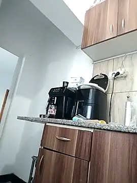 blondaf online show from September 22, 2025, 4:25 am