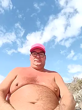 MountJohnXL online show from February 3, 2025, 3:38 pm