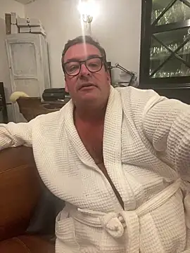 MountJohnXL online show from April 12, 2026, 12:04 am