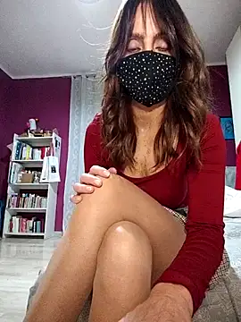 Akemi rossi online show from October 26, 2025, 3:51 pm