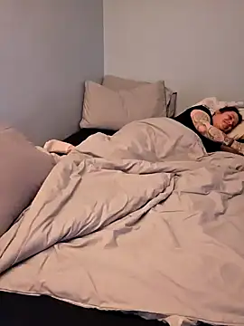 vanillachocduo online show from February 21, 2025, 10:26 pm