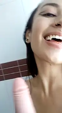 coral jonesss online show from January 22, 2025, 4:12 pm