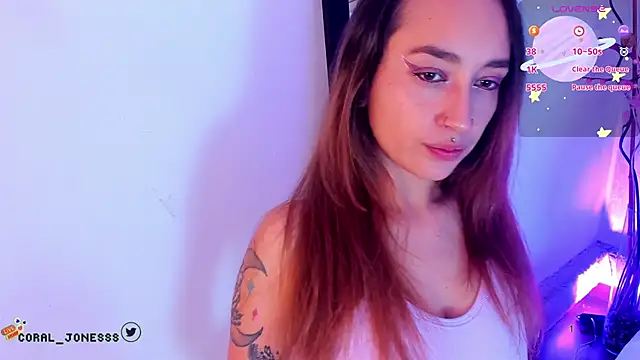 coral jonesss online show from February 12, 2025, 1:27 pm