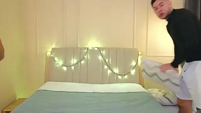 Snapshot of mr_danni chatting on November 24, 2025, 8:52 pm mr danni online show from November 24, 2025, 8:52 pm