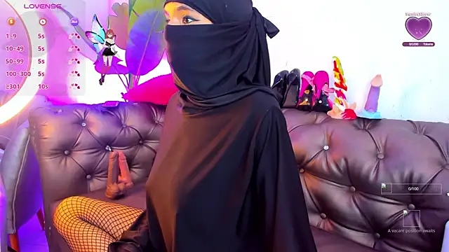 azahara faraah online show from September 16, 2025, 3:02 pm