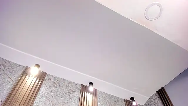 LuciaWallace online show from March 6, 2026, 10:06 pm